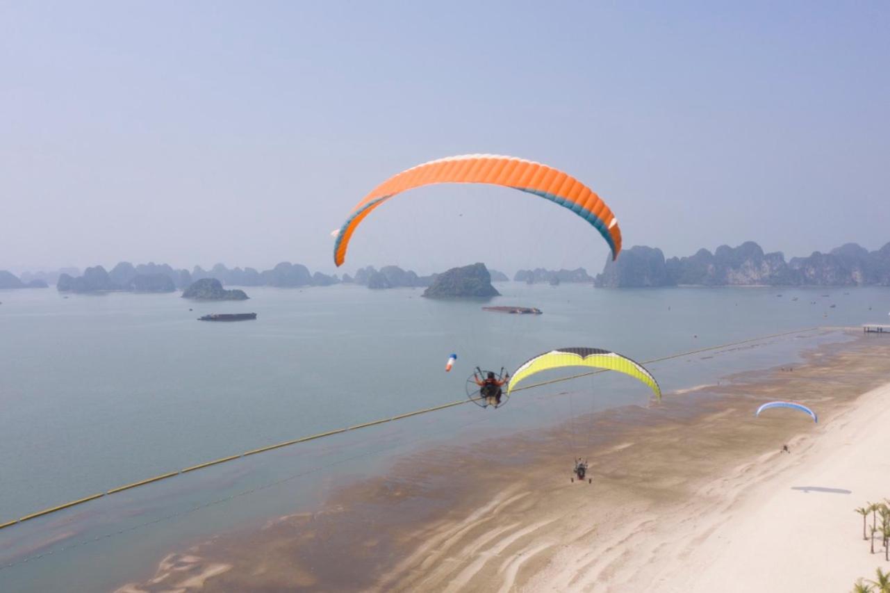 Moonlight Hotel Ha Long Exterior foto